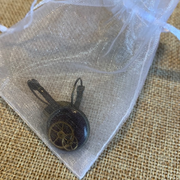 Steampunk Earrings Gears French Levers Handmade - Picture 5 of 5